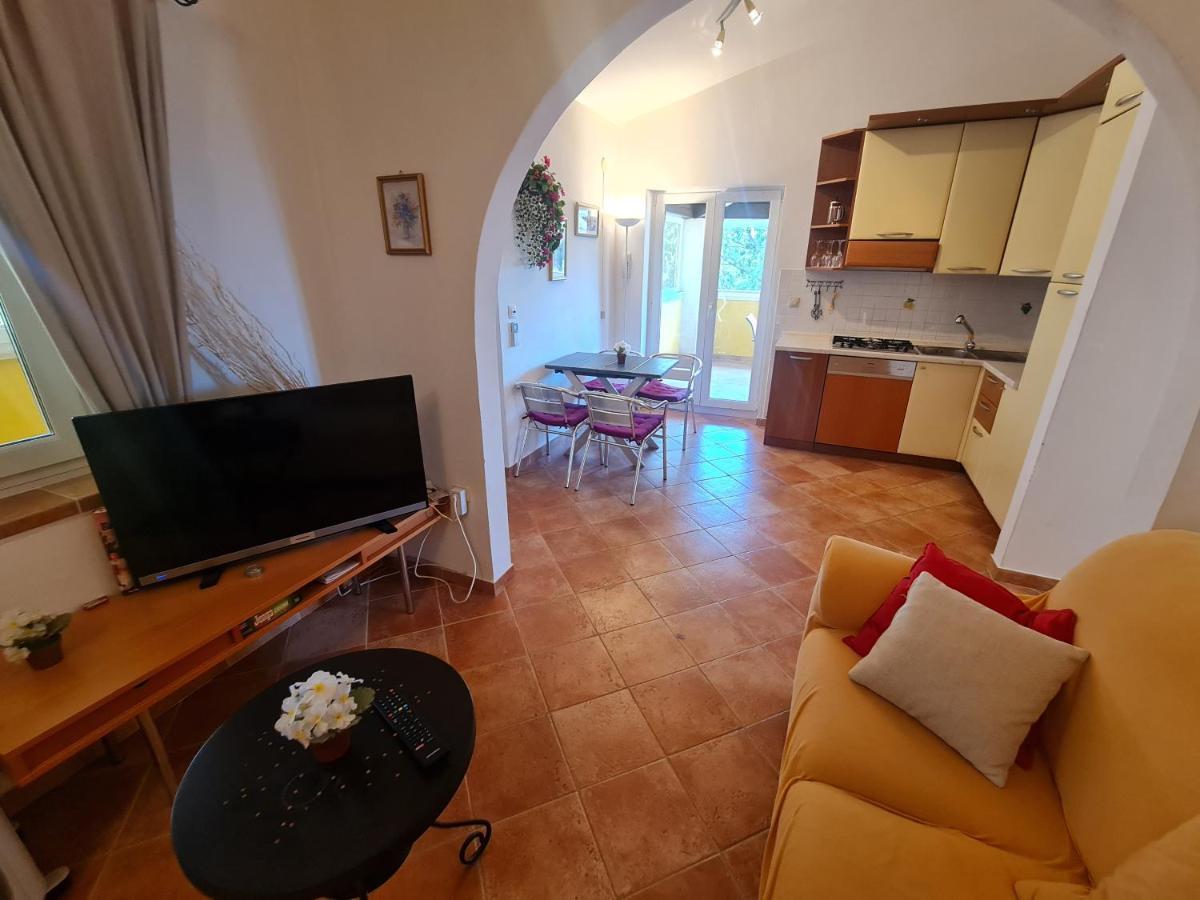 Apartments Kuca Sunce Vodnjan Ngoại thất bức ảnh